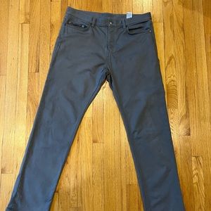 Banana republic Grey the traveler pant 36x34 slim fit